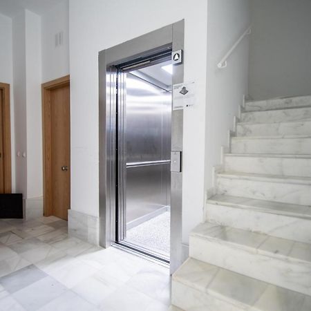 Apartamento Colon En กาดิซ ภายนอก รูปภาพ